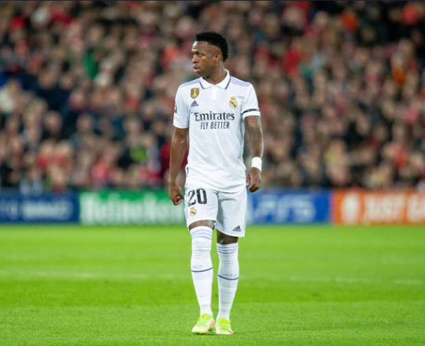Aguero Analyzes the Rivalry Vinicius vs. Mbappe in Modern Football